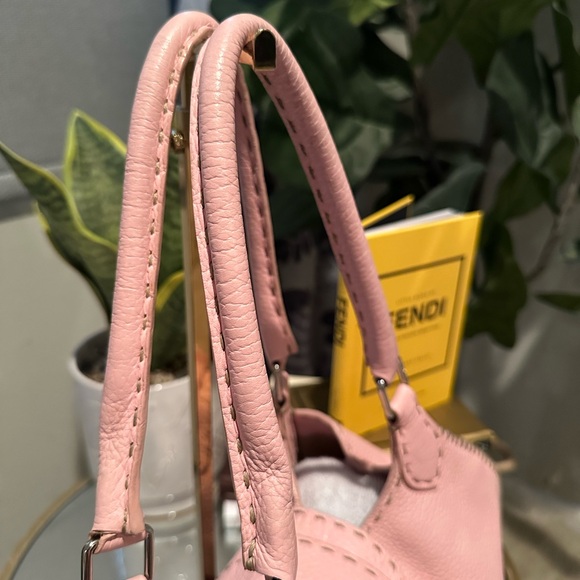 Fendi Salleria Blush Pink Leather Shoulder Bag with dustbag - Picture 8 of 17